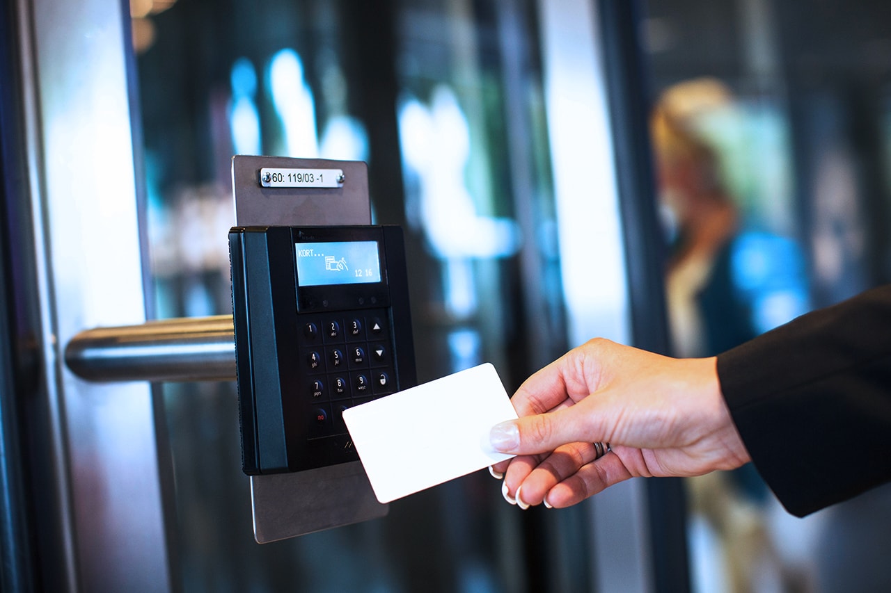 Kartlı Geçiş Sistemi 